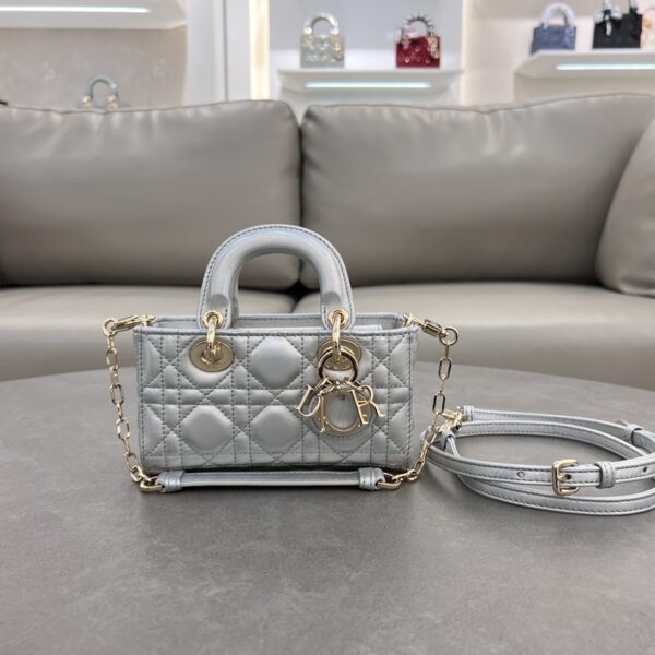 Lady D-Joy Micro Bag (حقيبة ليدي دي-جوي ميكرو)