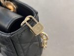 Lady D-Joy Handbag (حقيبة يد ليدي دي) - Image 2