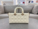 Lady D-Joy Handbag (حقيبة يد ليدي دي) - Image 2