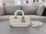 Lady D-Joy Handbag(حقيبة يد ليدي دي)