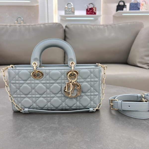 Lady D-Joy Handbag(حقيبة يد ليدي دي)