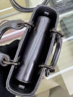 Lady D-Joy Handbag(حقيبة يد ليدي دي-جوي) - Image 2