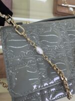 Lady D Pearl Clutch(حقيبة ليدي دي بيرل كلتش) - Image 2
