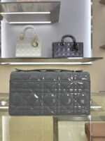 Lady D Pearl Clutch(حقيبة ليدي دي بيرل كلتش) - Image 3