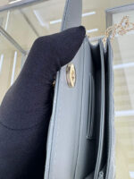 Lady D Pearl Clutch(حقيبة ليدي دي بيرل كلتش) - Image 7