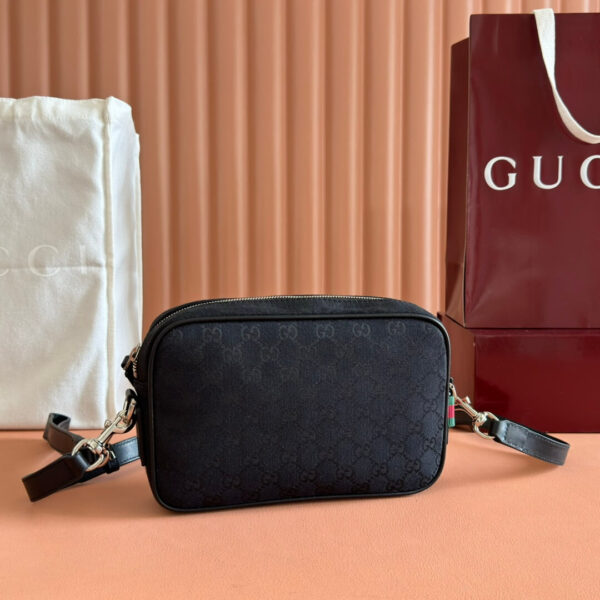 Canvas Monogram Tote bag (حقيبة توت كانفاس بمونوغرام)