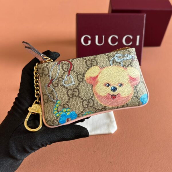 Inji Seo Card Holder (حافظة بطاقات إنجي سو)