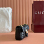Marmont Small Shoulder Bag (حقيبة كتف مارمونت سمول ) - Image 5