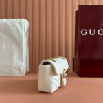 Marmont Small Shoulder Bag (حقيبة كتف مارمونت سمول ) - Image 9