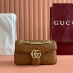 Marmont Quilted Mini Handbag (حقيبة مارمونت المبطنة ميني)