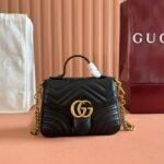 Marmont Small Top Handle Bag (حقيبة  مارمونت ذات مقبض علوي)