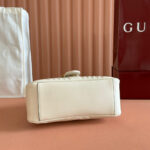 Marmont Medium Top Handle Bag  (حقيبة مارمونت متوسطة الحجم بمقبض علوي) - Image 4