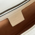 Marmont Medium Top Handle Bag  (حقيبة مارمونت متوسطة الحجم بمقبض علوي) - Image 8