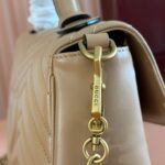 Marmont Medium Top Handle Bag  (حقيبة مارمونت متوسطة الحجم بمقبض علوي) - Image 2