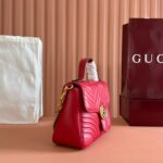 Marmont Medium Top Handle Bag  (حقيبة مارمونت متوسطة الحجم بمقبض علوي) - Image 6