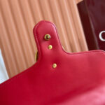 Marmont Medium Top Handle Bag  (حقيبة مارمونت متوسطة الحجم بمقبض علوي) - Image 8