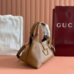 Gucci Softbit Medium Shoulder Bag (حقيبة كتف متوسطة سوفت بيت) - Image 5