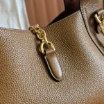 Gucci Softbit Medium Shoulder Bag (حقيبة كتف متوسطة سوفت بيت) - Image 2