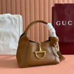 Gucci Softbit Medium Shoulder Bag (حقيبة كتف متوسطة سوفت بيت)