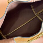 Gucci Softbit Medium Shoulder Bag (حقيبة كتف متوسطة سوفت بيت) - Image 3