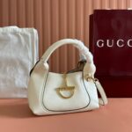 Gucci Softbit Medium Shoulder Bag (حقيبة كتف متوسطة سوفت بيت)