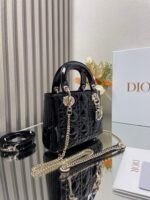 Lady D Handbag( حقيبة يد ليدي دي) - Image 7