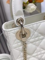 Lady D Three-Compartment(حقيبة ليدي دي بثلاث حجرات) - Image 2