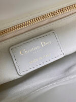 Lady D Three-Compartment(حقيبة ليدي دي بثلاث حجرات) - Image 8