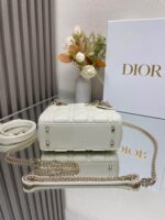 Lady D Three-Compartment(حقيبة ليدي دي بثلاث حجرات) - Image 9