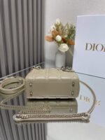 Lady D Three-Compartment(حقيبة ليدي دي بثلاث حجرات) - Image 9