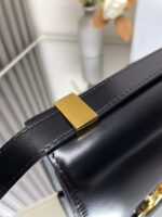 Montaigne Handbag(حقيبة مونتين) - Image 3