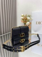 Montaigne Small Chain Bag(حقيبة مونتين ميني بسلسلة) - Image 3