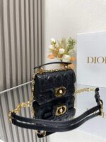 Mini D Jolie Pearl Handbag (حقيبة يد دي جولي ميني باللؤلؤ) - Image 5