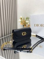 Montaigne Avenue Enamel Chain Handbag(حقيبة يد مونتين أفينيو بسلسلة مينا) - Image 6