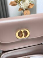 Montaigne Avenue Handbag (قيبة يد مونتين أفينيو) - Image 2