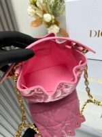 Small D Jolie Bucket Bag(حقيبة دلو دي جولي الصغيرة) - Image 4