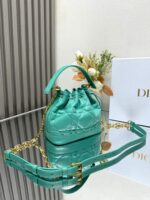 Small D Jolie Bucket Bag(حقيبة دلو دي جولي الصغيرة) - Image 3