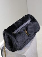 Generic Autumn/Winter Plush Bag (حقيبة قطيفة عامة لموسم الخريف/الشتاء) - Image 7