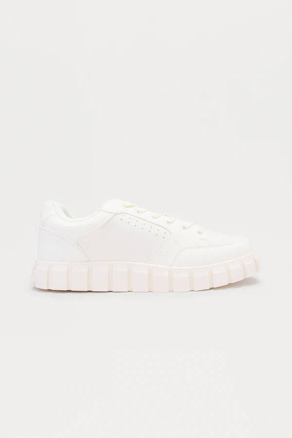 Casual Edge Chunky Low Sneaker - White - Image 1