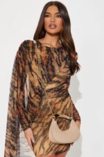 Lillian Lux Crossbody Bag - Nude - Image 2