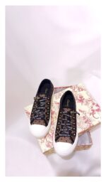 Walk'n'D Sneaker (حذاء ووك'ن'دي سنيكرز)  - Image 3