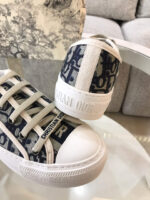 D Sneaker ( حذاء دي سنيكرز) - Image 7