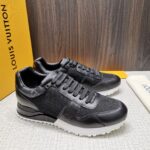 LV Sneakers Shoes ( حذاء “لوي سنيكرز)
