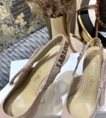 D Slingback Pump ((حذاء دي سلاينج باك) - Image 9