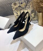 D Slingback Pump ((حذاء دي سلاينج باك)