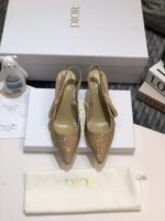 D Slingback Pump ((حذاء دي سلاينج باك) - Image 6