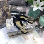 D Slingback Pump ((حذاء دي سلاينج باك) - Image 6