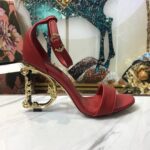 Patent Leather Sandals  صندلمن الجلد اللامع - Image 7