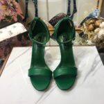 Patent Leather Sandals  صندلمن الجلد اللامع - Image 8