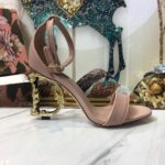 Patent Leather Sandals  صندلمن الجلد اللامع - Image 5